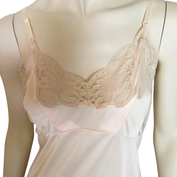 Wonder Maid Peach Full Slip Oodles of Ecru Lace Lacy ILGWU Label 38 - Picture 2 of 10